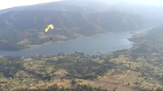 preview picture of video 'Paragliding over Casaru 04.10.2009 - 4'