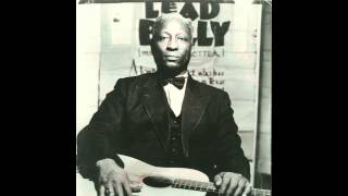 Leadbelly talking about the blues