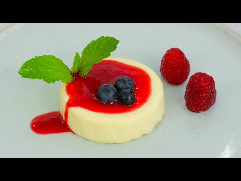 The BEST Authentic Italian Panna Cotta Recipe