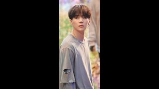 Download lagu Suga as ur BOYFRIEND🐱#shorts #shortsfeed #viral #bts #btsarmy #yoongi #suga #sugabts #new #ff mp3