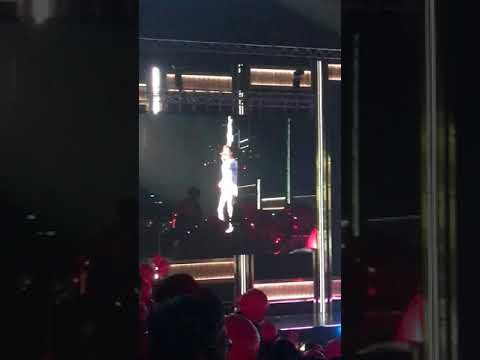 170818 TVXQ - Hug in Bangkok