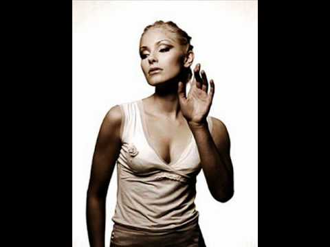 "Are Am Eye" Commander Tom "x trackers 2005 mix"