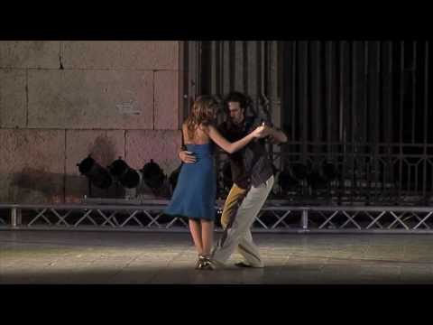  Pablo Rodriguez  is  dancing  to  the  tango  "  El Flete  "