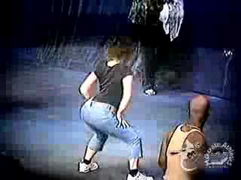 Lily Allen Smile Gutter Remix Video