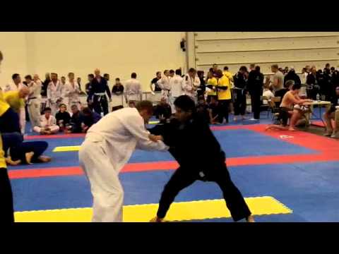 BJJ London International Open 2012, White Adult U64kg final Cristinel v ?