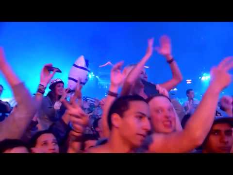Armin van Buuren & W&W vs. Darude & Mark Sixma - If It Ain't Sandstorm (Live Tomorrowland 2015)