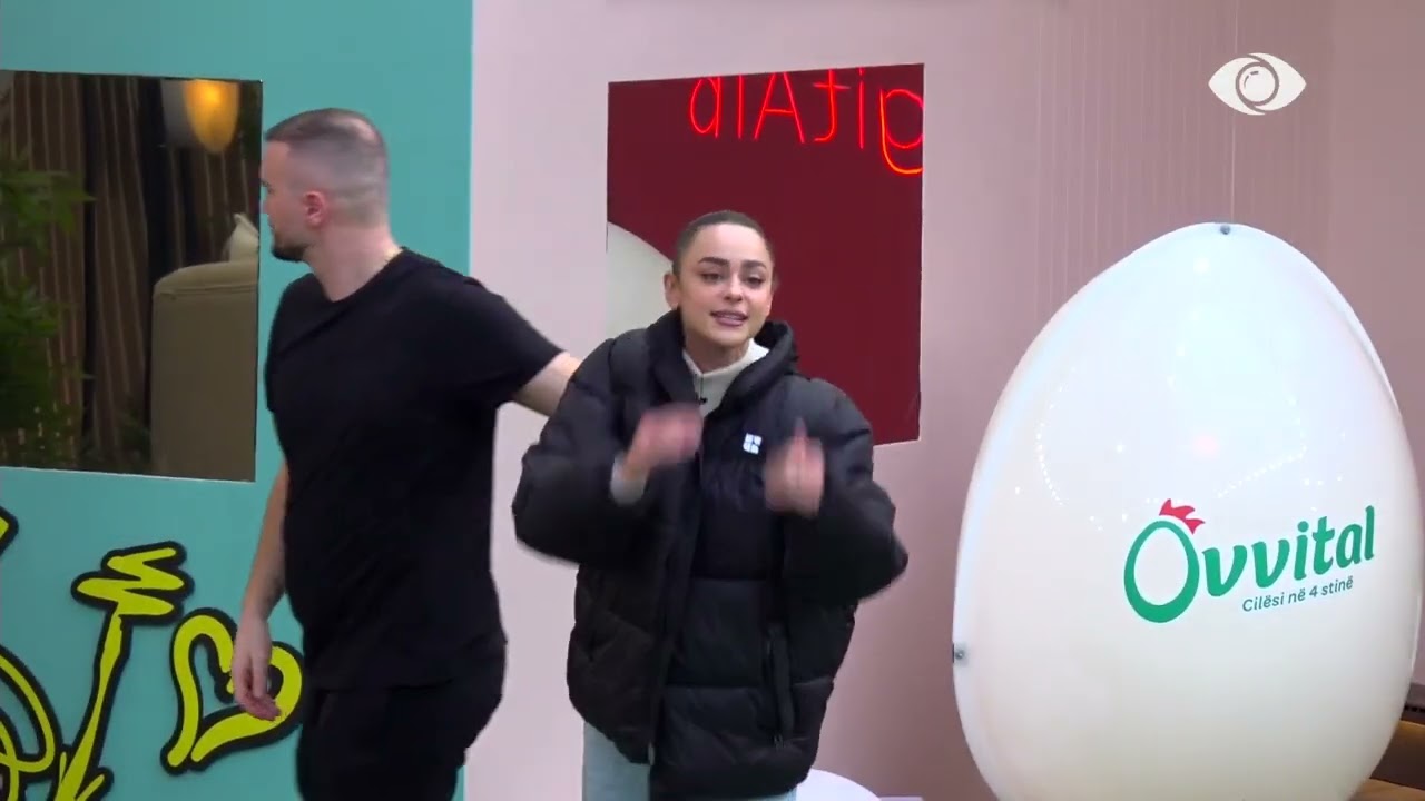 “Je e turpshme”/ Egli i kthehet Rozanës: Doli një derr në lluc si puna jote…