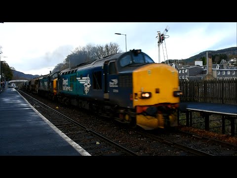 37218 + 37059 Thundering Through Pitlochry Working 6K40 Forisnard - Mossend