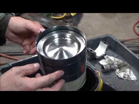 Detroit series 60 in frame rebuild (part 11) installing pistons