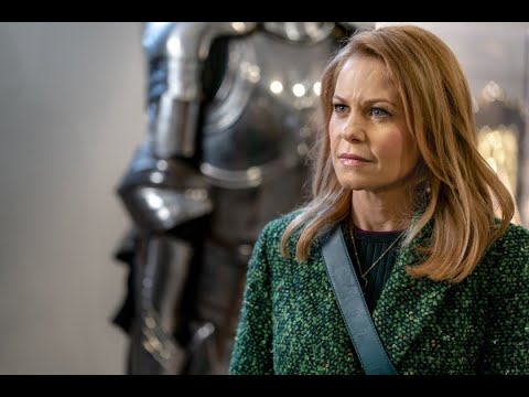 Heist and Seek  --  An Aurora Teagarden Mystery