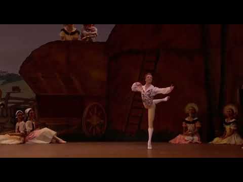 LA FILLE MAL GARDÉE - Colas Variation (Steven McRae - Royal Ballet)
