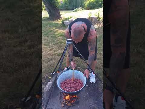 HentesRobi díjnyertes pörkölt receptje