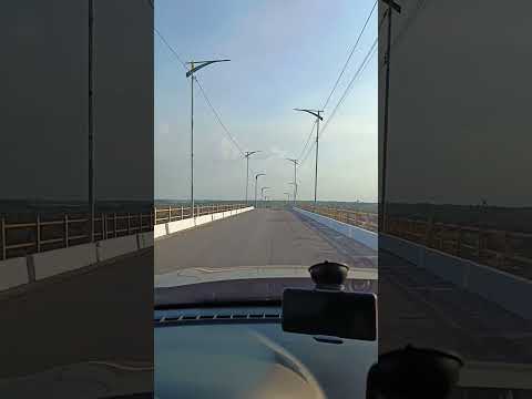 Ponte da chegada da cidade de Monção-Ma