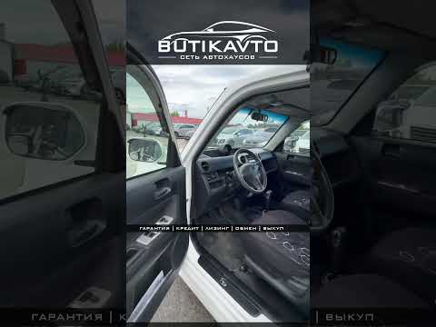 фото scion xb i 0