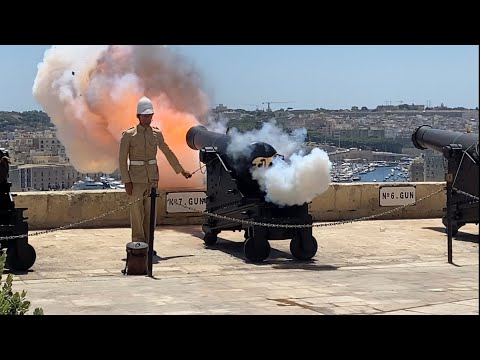 Saluting Battery Valletta Malta 12 o'clock gun