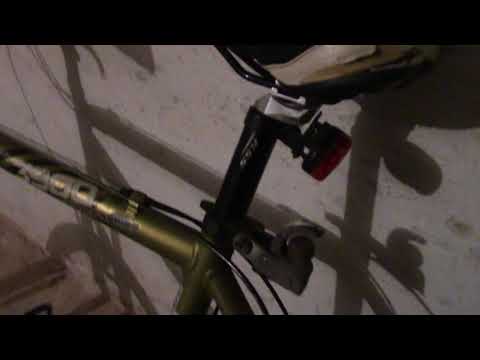 MongoTV_877 - Del 6 - John snakker Til Sit Videokamera Ned i Cykelkælder