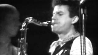 Betts, Hall, Leavell and Trucks - Whole Lot Of Memories - 5/7/1983 - Capitol Theatre (Official)