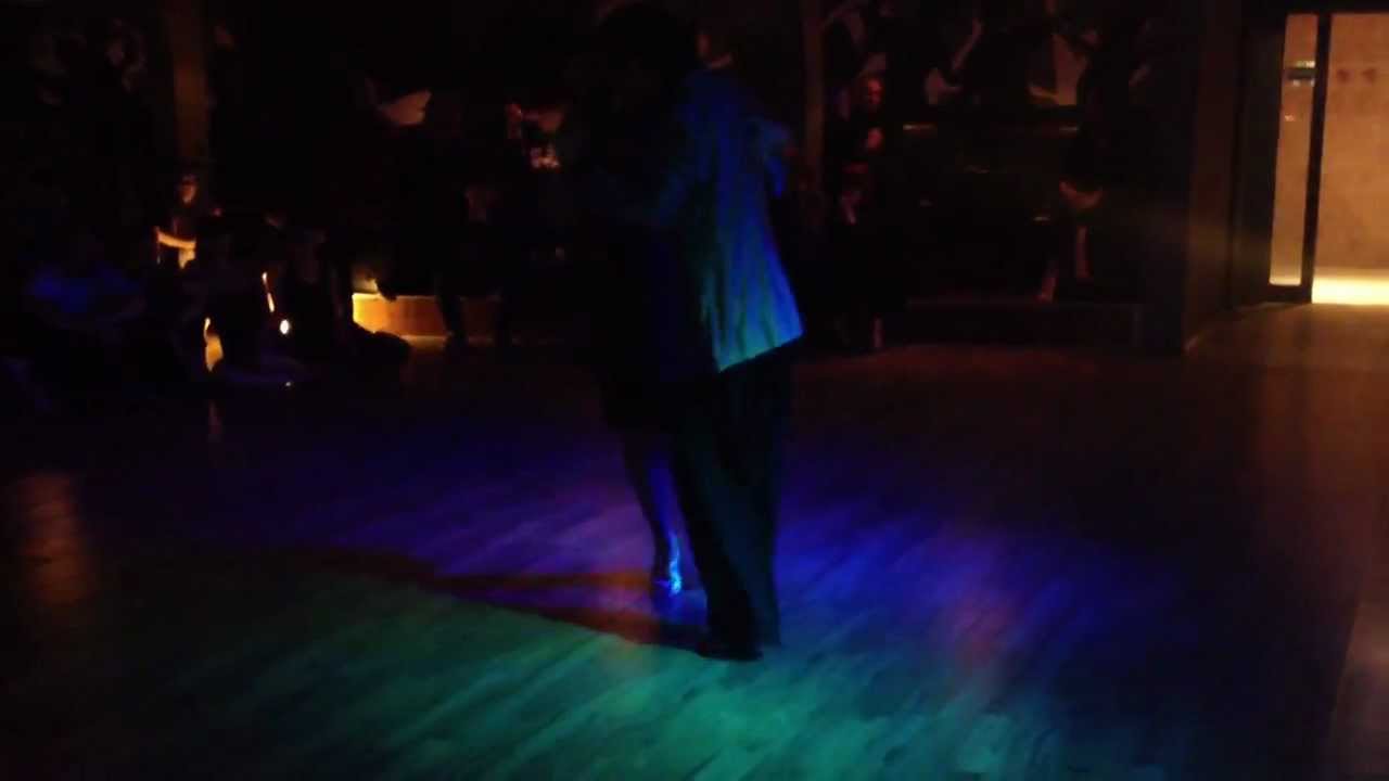 Andres Molina & Cecilia Piccinni - La Mulateada - Carlos Di Sarli (2/3)