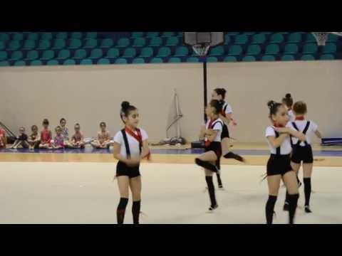 Beste Kaya ve arkadaşları