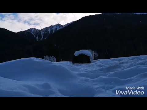 Val Vigezzo innevata - Druogno e la Sua Chiesetta tra la Neve caduta Splendido Paesaggio Imbiancato