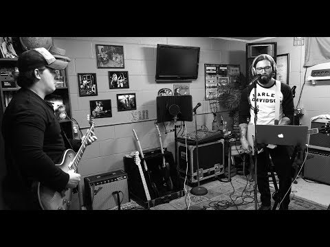 13 Arrows – Broken Record (Live from the Basement)