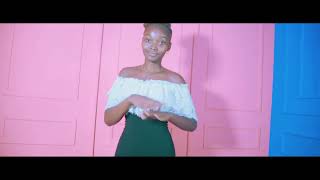 Download lagu Izy of god za na sese clip hd mp3