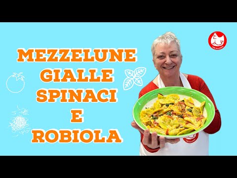 La Ricetta di Sfoglia - Mezzelune Gialle con Spinaci e Robiola