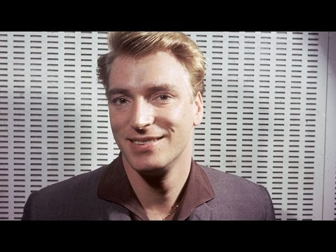 Frank Ifield - It Turned Into a Yodel