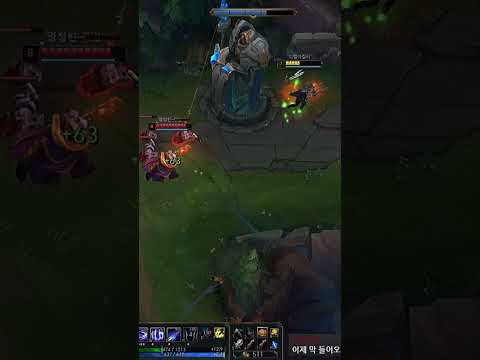 #Shorts Irelking   Irelia vs Jax Outplay