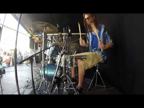 Get up Stand up - Vince Irie & Offshore ft. Ashwin Jaydee (Havendagen Zierikzee 2016)