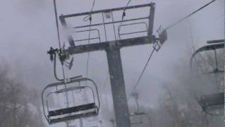 preview picture of video 'Crested Butte Silver Queen Express lift (in whiteout conditions)'