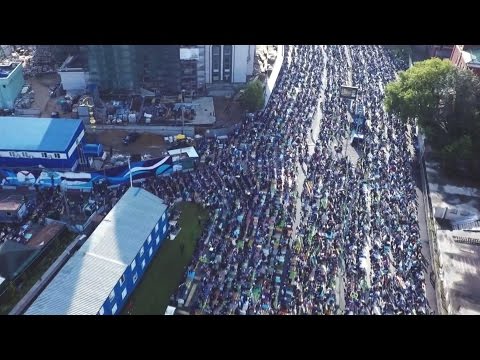 Мусульмане отмечают Ураза Байрам в Москве - 2016