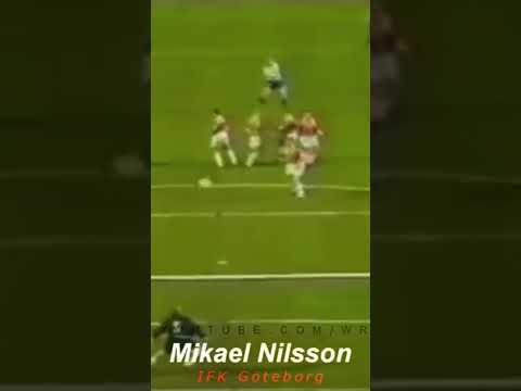 Best curved kicks ever!!!!