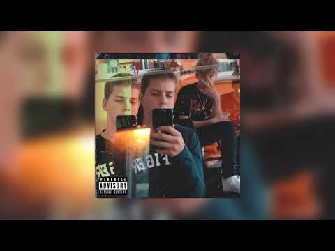 Tausend Max - Холодильник (feat.VRACKSTARR).