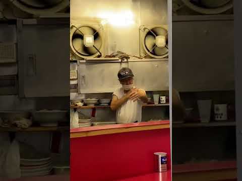 Divulgando o Monstro Ramen Japonês