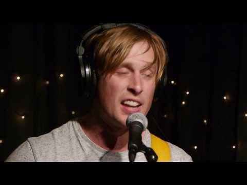 AAN - I Don't Need Love (Live on KEXP)