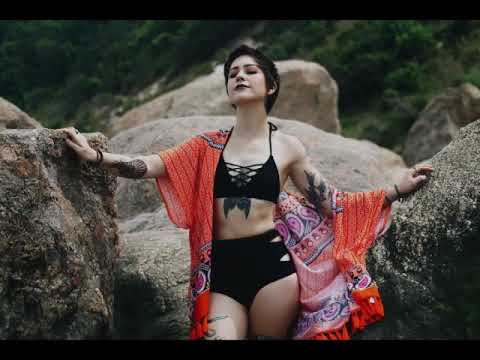 Davi de Graaff feat. Mia Miyazaki - Sou manhosa sim