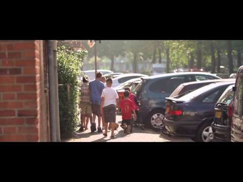 Naffer & Salah Edin - Voetendans