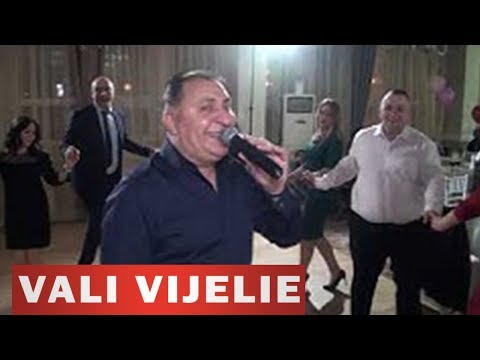 Vali Vijelie – Super petrecere manele live Video