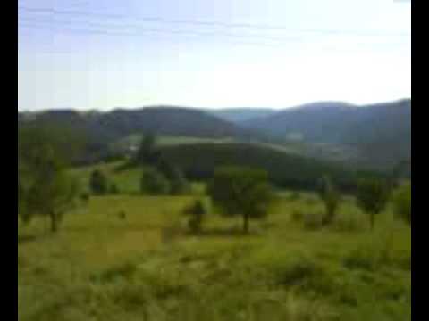 Sokolec - panorama zboczy w okolicach ośrodka Falco