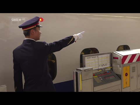 Shinkansen in Japan: "seltsame" Abfertigung des Zuges mit Handzeichen | Eisenbahn-Romantik