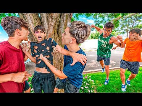 Os Valentões Pegaram Meu Irmãozinho E o Pior Aconteceu!!!