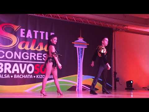 JOHNNY VAZQUEZ & EMY CODEBO SALSA SHOW DEBUT @ SEATTLE SALSA CONGRESS 2017