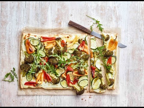 download lagu mp3 mp4 Rezept Pizza Bianca, download lagu Rezept Pizza Bianca gratis, unduh video klip Rezept Pizza Bianca