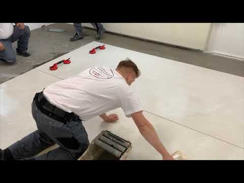 Verlegung einer XXL Bodenplatte aus Technostein