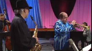 Manhattan Jazz Orchestra - SMOKE GETS IN YOUR EYES