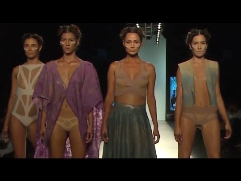 COLEGIATURA Jóvenes Creadores Part 2 Spring Summer 2017 | COLOMBIAMODA 2016 by Fashion Channel