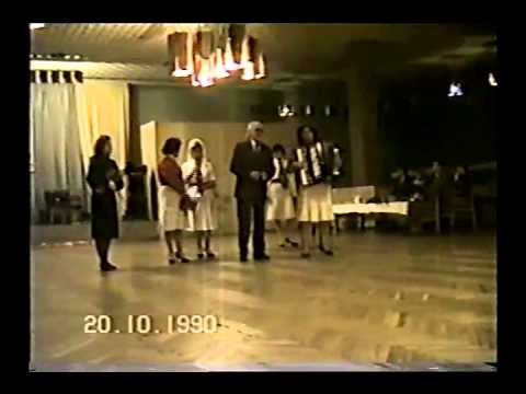 Anita Ķestere un Leonīds Locenieks. Liepāja, 1990.g.