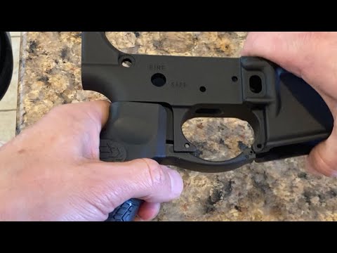 Daniel Defense Pistol Grip with integral trigger guard.