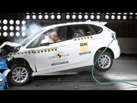 BMW 2 Series Active Tourer - Crash Test